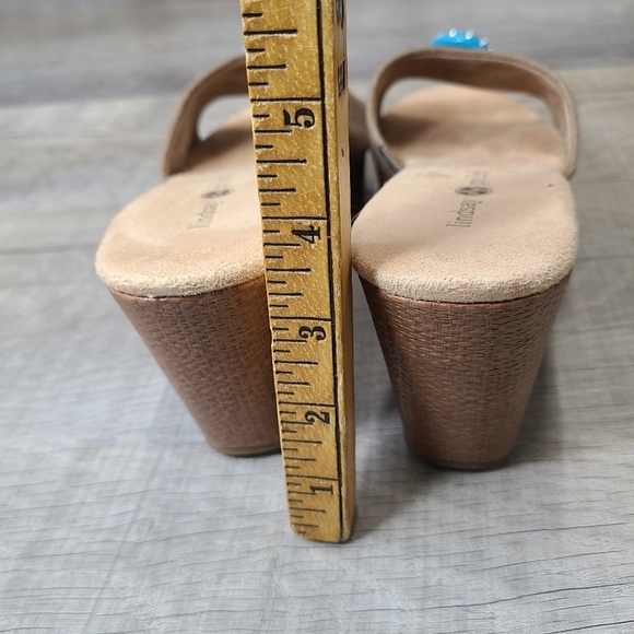 Lindsay Phillips open toe wedge sandal Size 9.5 - Picture 9 of 10